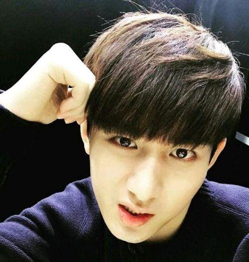 成毅爆料女友是谁啊视频,女友身份曝光，甜蜜互动引网友热议  第2张